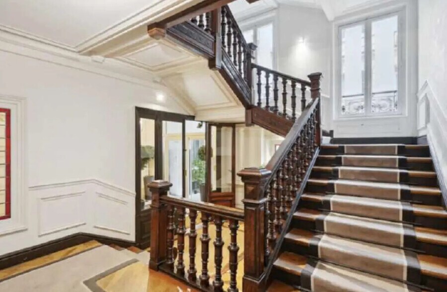 33 Rue Marbeuf, Paris à louer - Photo intérieure – Image 2 sur 14