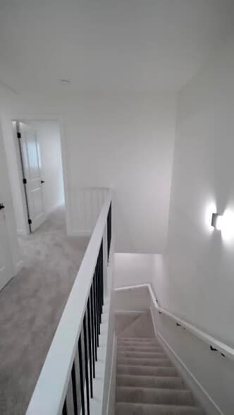 10447-10451 149 St NW, Edmonton, AB à vendre - Photo intérieure – Image 3 sur 5