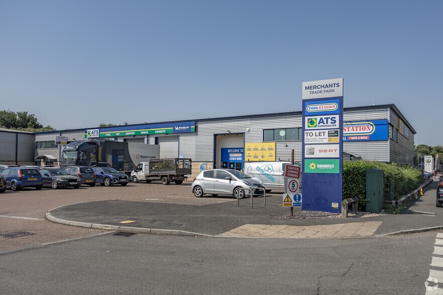 Tamar Rd, Bristol à louer - Photo principale – Image 1 sur 6
