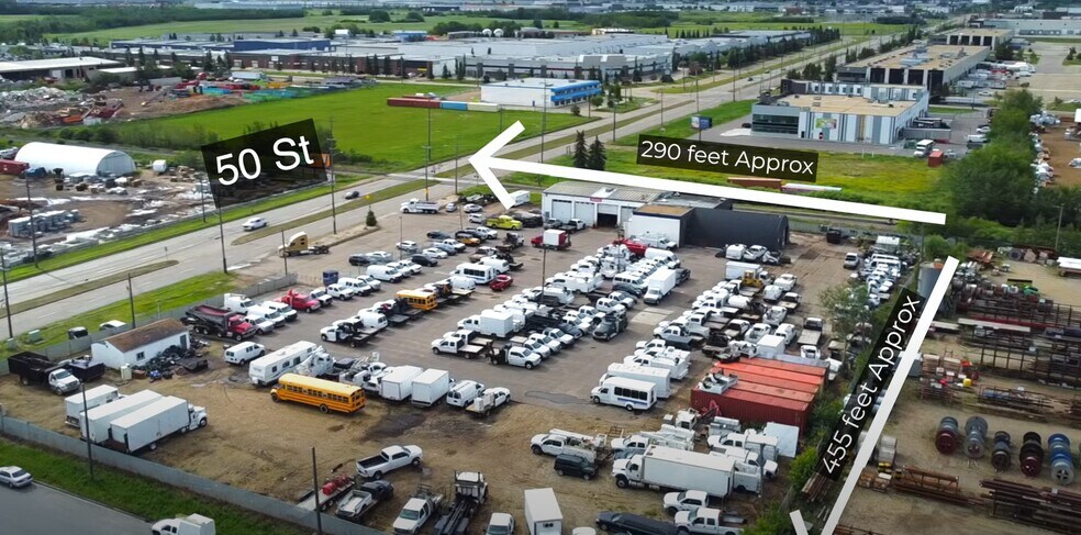 7020 50 St NW, Edmonton, AB à vendre - Aérien – Image 3 sur 11