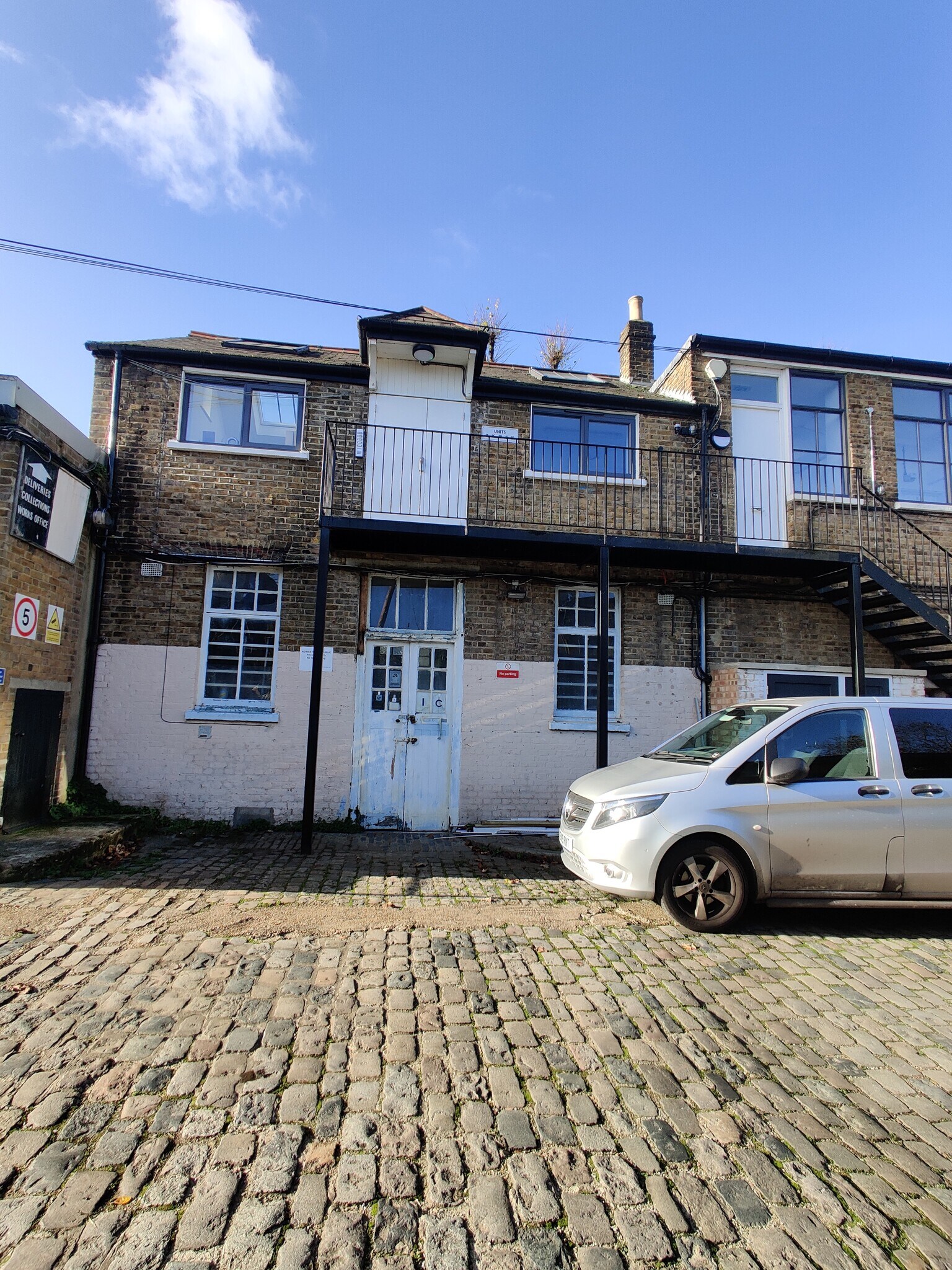 36-38 Peckham Rd, Londres à louer Photo de l’immeuble– Image 1 sur 2
