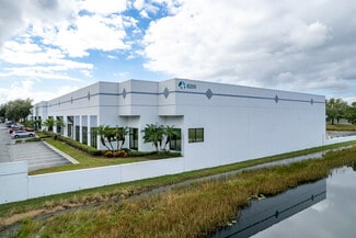 Plus de détails pour 8200 Boggy Creek Rd, Orlando, FL - Industriel/Logistique à louer