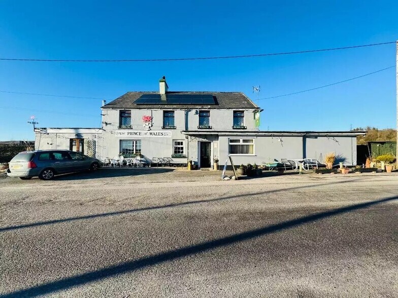 Merthyr Rd, Tredegar à vendre - Photo de l’immeuble – Image 2 sur 11