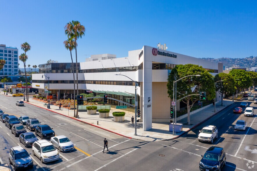 8501 Wilshire Blvd, Beverly Hills, CA à louer - Photo principale – Image 1 sur 8