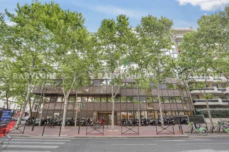 Bureau dans Levallois-Perret à louer - Photo de l’immeuble – Image 2 sur 16