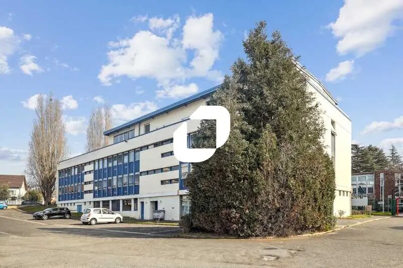 Bureau dans Palaiseau à louer - Photo de l’immeuble – Image 1 sur 11