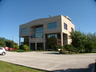 Plus de détails pour 2301 Longleaf Blvd, Lake Wales, FL - Bureau/Local commercial à louer