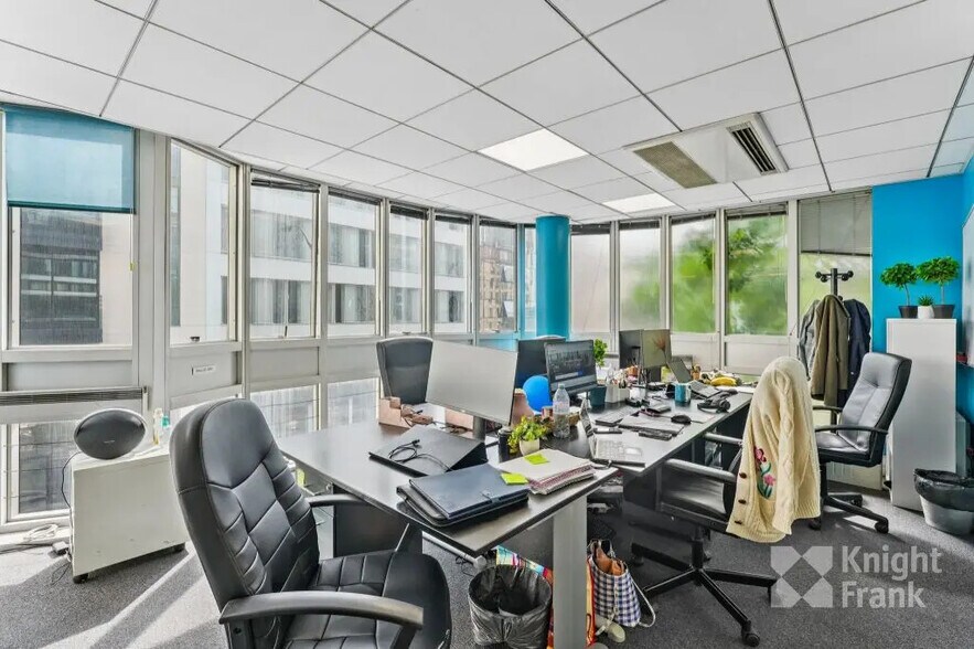 45 Rue Anatole France, Levallois-Perret à louer - Photo de l’immeuble – Image 3 sur 9