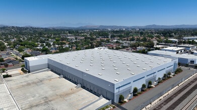 1500 E Walnut Ave, Fullerton, CA à louer - ProVideo LoopNet