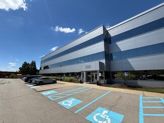 Plus de détails pour 300-310 Seven Fields Blvd, Seven Fields, PA - Bureau à louer