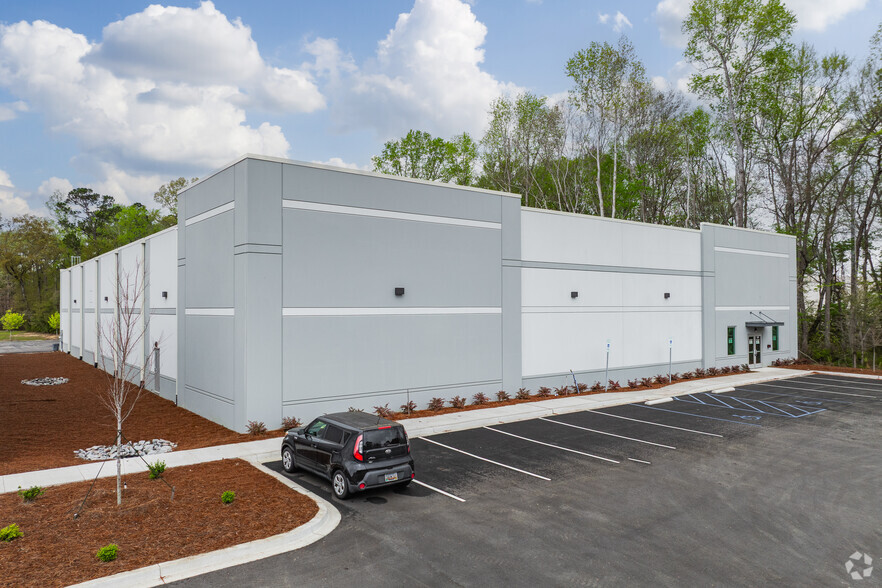 9571 Palmetto Commerce Pky, Ladson, SC à louer - Photo principale – Image 1 sur 4