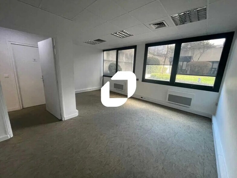 Bureau dans Boulogne-Billancourt à louer - Photo de l’immeuble – Image 3 sur 19