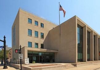 Plus de détails pour 137 W Muhammad Ali Blvd, Louisville, KY - Bureau à louer