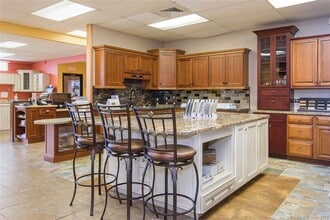 1695 Poquonock Ave, Windsor, CT à louer Photo intérieure– Image 1 sur 12