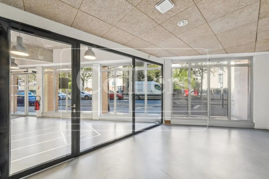 69 Rue Barrault, Paris à louer - Photo de l’immeuble – Image 2 sur 9