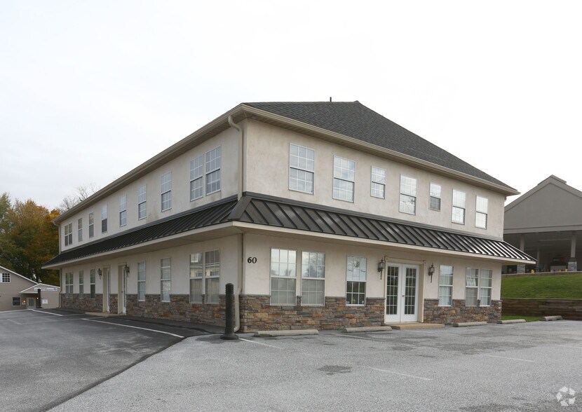 60 Pottstown Pike, Chester Springs, PA à louer - Photo principale – Image 1 sur 15