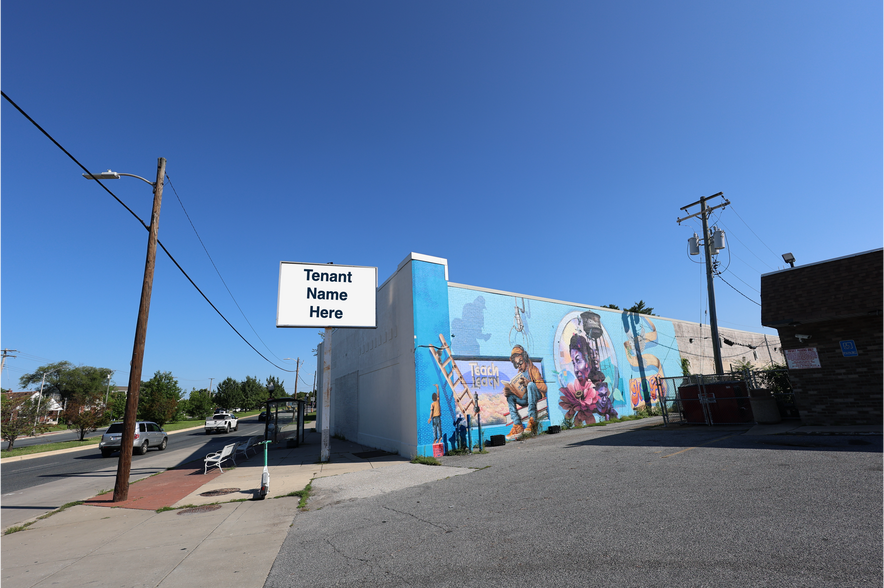 1725 Dundalk Ave, Baltimore, MD à louer - Photo de l’immeuble – Image 3 sur 8
