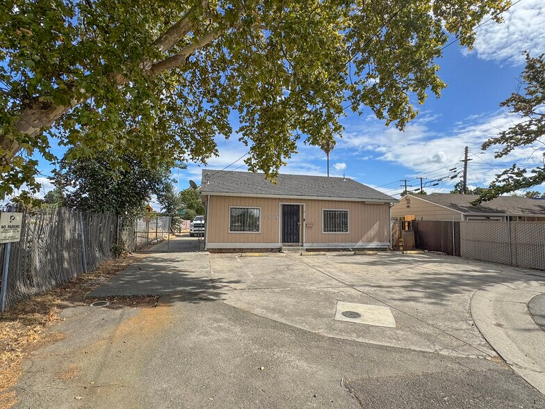 2424 Cormorant Way, Sacramento, CA à vendre - Photo de l’immeuble – Image 3 sur 5