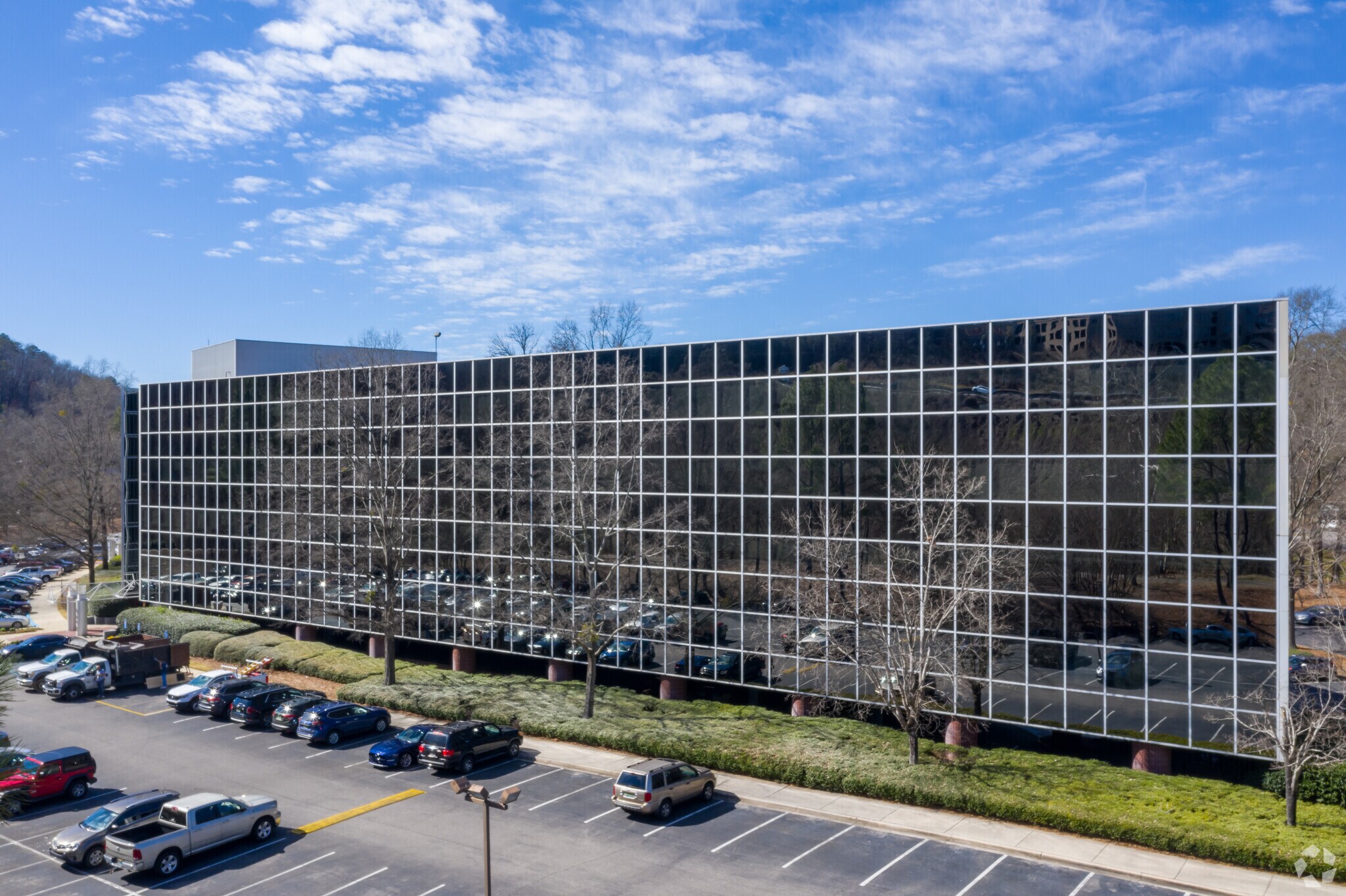 2204 Lakeshore Dr, Homewood, AL à louer Photo principale– Image 1 sur 9