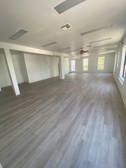 900-912 Central Ave, Saint Petersburg, FL à louer Photo de l’immeuble– Image 1 sur 3