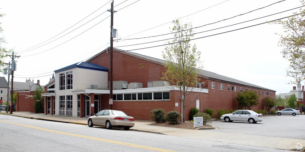 29 N Academy St, Greenville, SC à vendre - Photo de l’immeuble – Image 3 sur 27