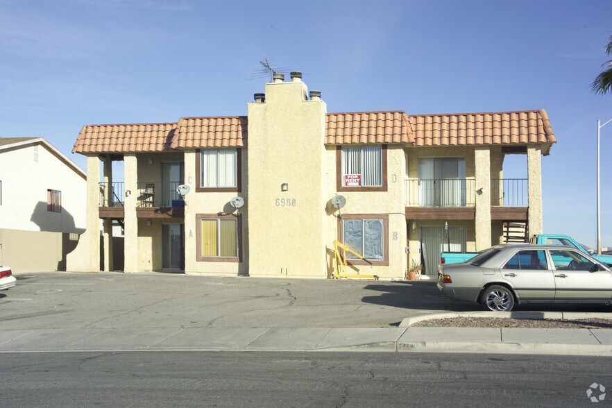 6988 Kilgore Dr, Las Vegas, NV à vendre - Photo de l’immeuble – Image 2 sur 3