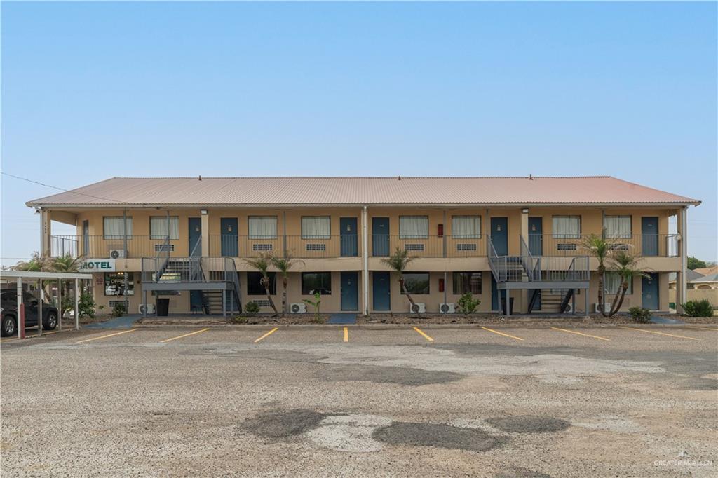 2418 S Cage Blvd, Pharr, TX à vendre Photo de l’immeuble– Image 1 sur 19