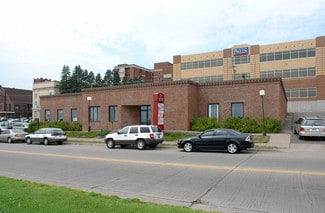 Plus de détails pour 925 E Superior St, Duluth, MN - Bureau à vendre