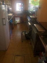 Local commercial dans Humanes de Madrid, Madrid à louer Photo intérieure– Image 2 sur 4