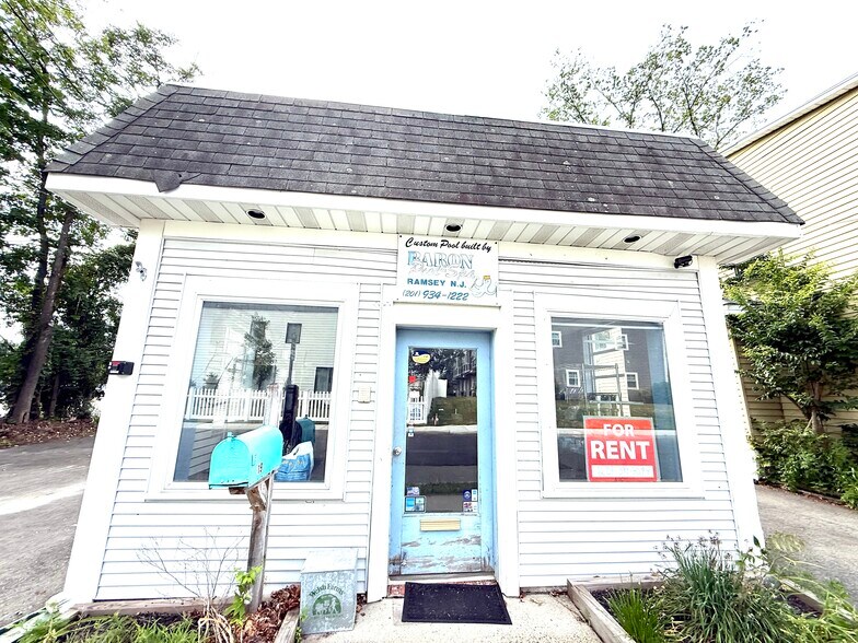 19 Mechanic St, Ramsey, NJ à louer - Photo de l’immeuble – Image 2 sur 12