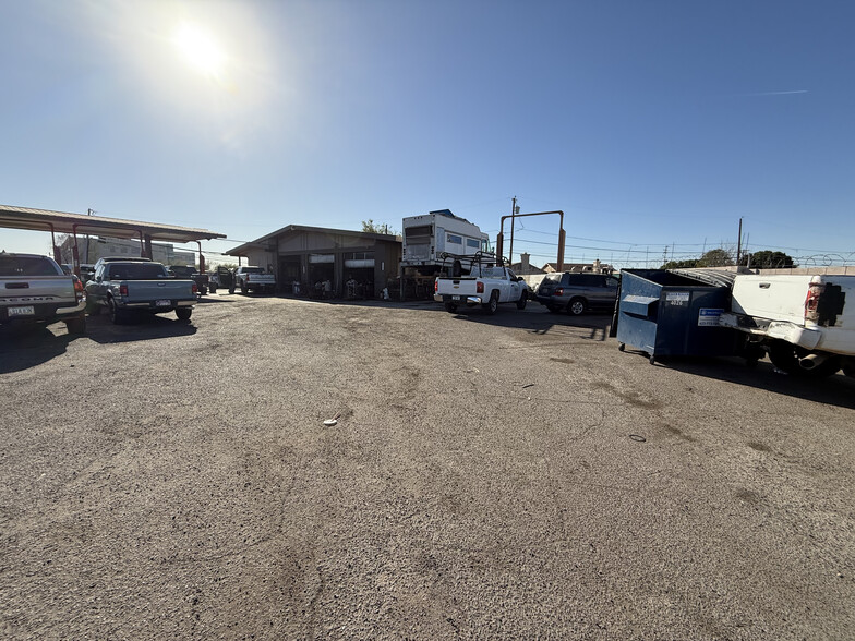 8135 W Grand Ave, Peoria, AZ à vendre - Photo de l’immeuble – Image 3 sur 5