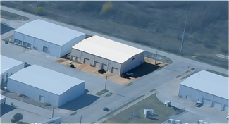 Plus de détails pour 3500 Shelby Ln, Denton, TX - Industriel/Logistique à louer