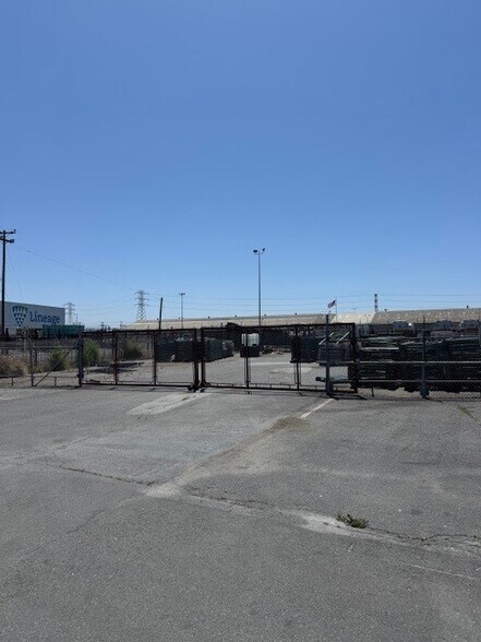 600 Montague St, San Leandro, CA à vendre - Photo de l’immeuble – Image 2 sur 8