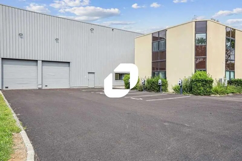 Local d’activités dans Lisses à louer - Photo de l’immeuble – Image 2 sur 19