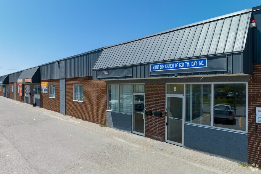 3615 Weston Rd, Toronto, ON à louer - Photo de l’immeuble – Image 3 sur 4