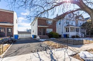 97 Mountain Way, Rutherford, NJ à vendre - Photo principale – Image 1 sur 1