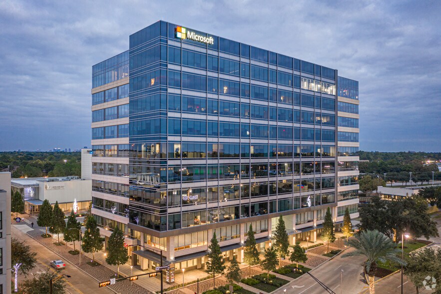 750 Town & Country Blvd, Houston, TX à louer - Photo de l’immeuble – Image 2 sur 6