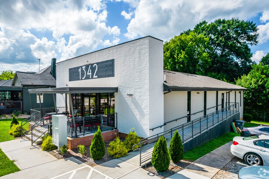 1342 Glenwood Ave SE, Atlanta, GA à vendre - Photo de l’immeuble – Image 2 sur 16