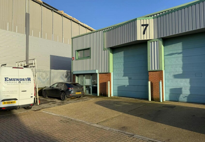 7 Downley Rd, Havant à louer - Photo principale – Image 1 sur 2