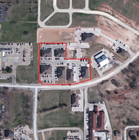 925 Hilltop Dr, Weatherford, TX à louer - Photo principale – Image 1 sur 6