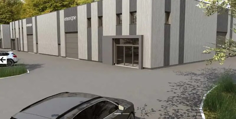 Local d'activités dans Bourg-en-Bresse à vendre - Photo de l’immeuble – Image 3 sur 9