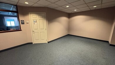 2925 William Penn Hwy, Easton, PA à louer Photo intérieure– Image 2 sur 8