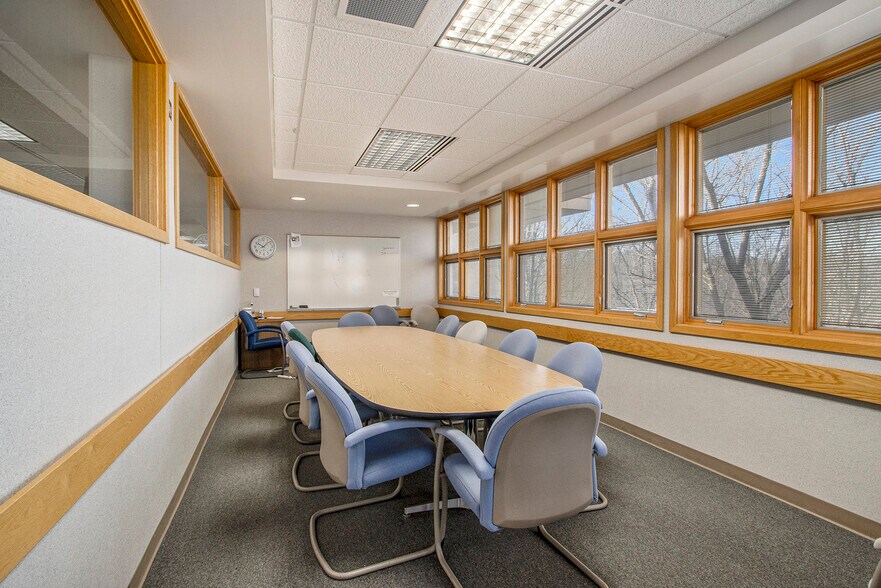 7953 Adobe Rd, Kalamazoo, MI à louer - Photo intérieure – Image 3 sur 38