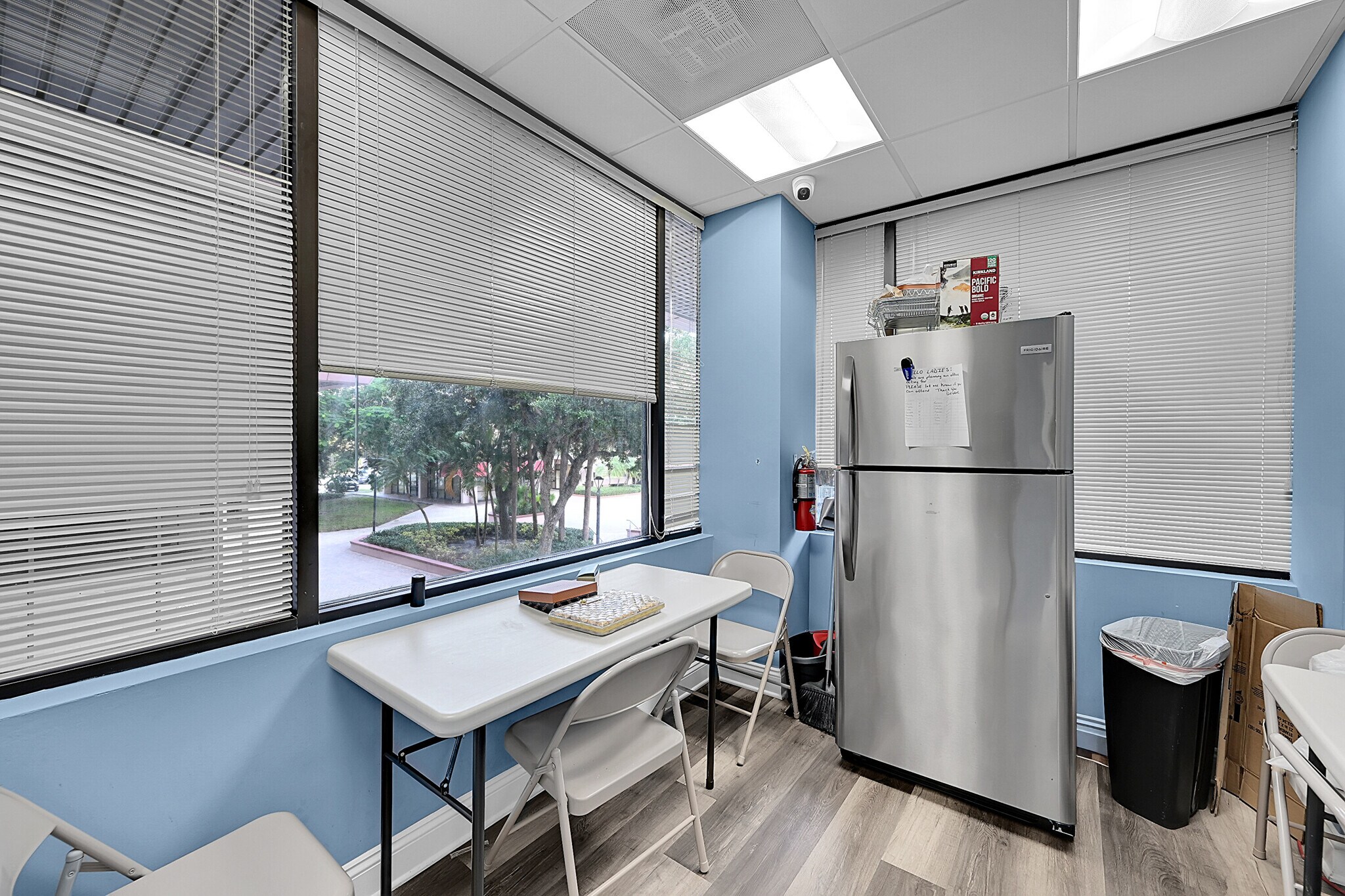 7100 W Camino Real, Boca Raton, FL à louer Photo intérieure– Image 1 sur 17