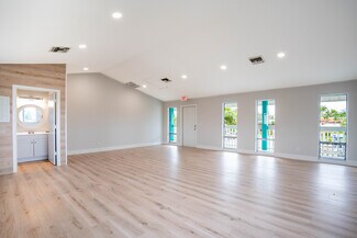 Plus de détails pour 16387 S Tamiami Trl, Fort Myers, FL - Bureau/Local commercial à louer