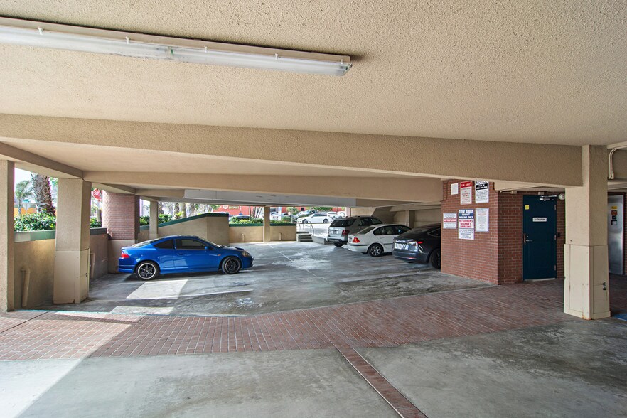 4425 Bayard St, San Diego, CA à louer - Photo de l’immeuble – Image 3 sur 10