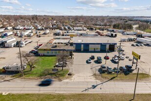 2700 Central Ave, Windsor, ON à vendre - Photo de l’immeuble – Image 2 sur 29