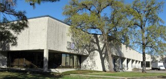 Plus de détails pour 301-307 Garden Oaks Blvd, Houston, TX - Industriel/Logistique à louer