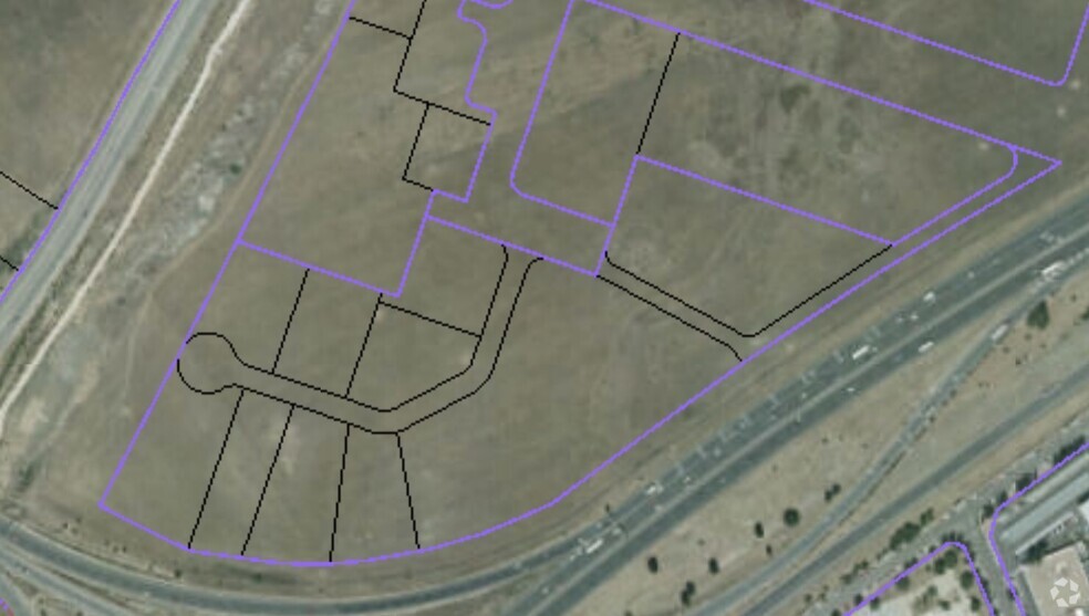 Terrain dans San Fernando de Henares, Madrid à vendre - Photo de l’immeuble – Image 3 sur 7