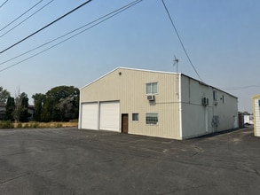 6446 Road 3 NE, Moses Lake, WA à louer Photo intérieure– Image 1 sur 1